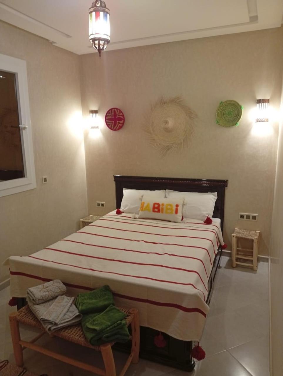 Taghoba Surf House Hostel Tamraght ภายนอก รูปภาพ