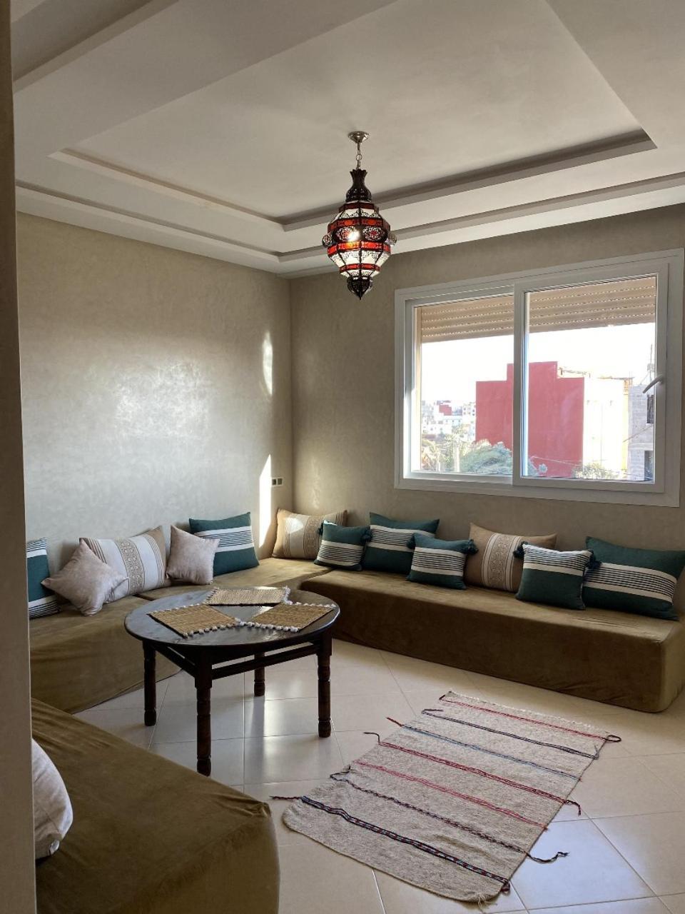 Taghoba Surf House Hostel Tamraght ภายนอก รูปภาพ