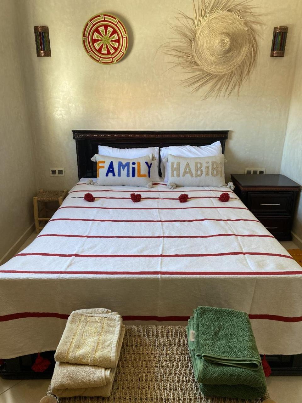 Taghoba Surf House Hostel Tamraght ห้อง รูปภาพ